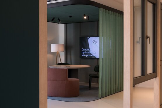 Digital signage vergaderruimte KwadrO