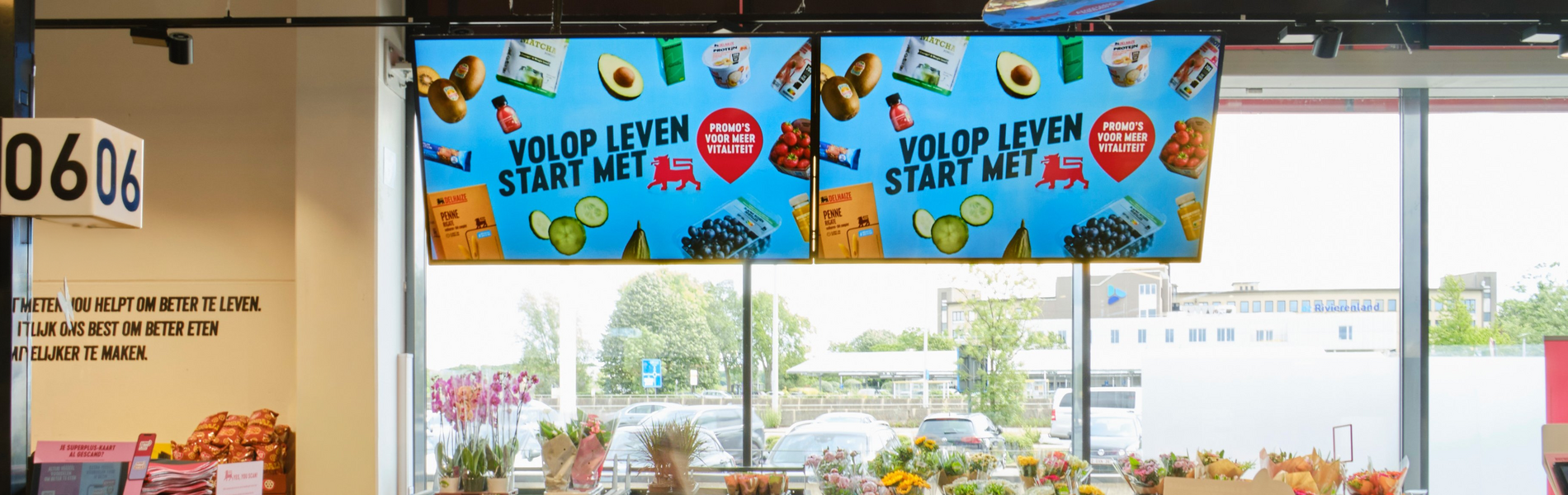 Delhaize digital signage at the checkout
